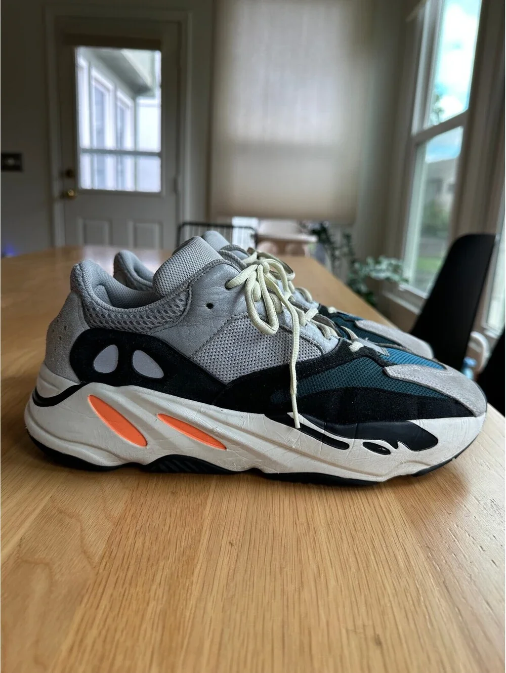 Yeezy 700 V1 Waverunner Size US Men's 11.5